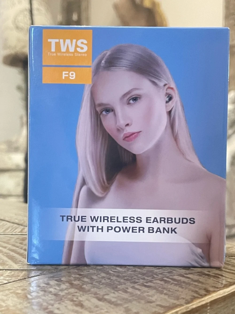 Wireless Earbuds with Charging Case NIB